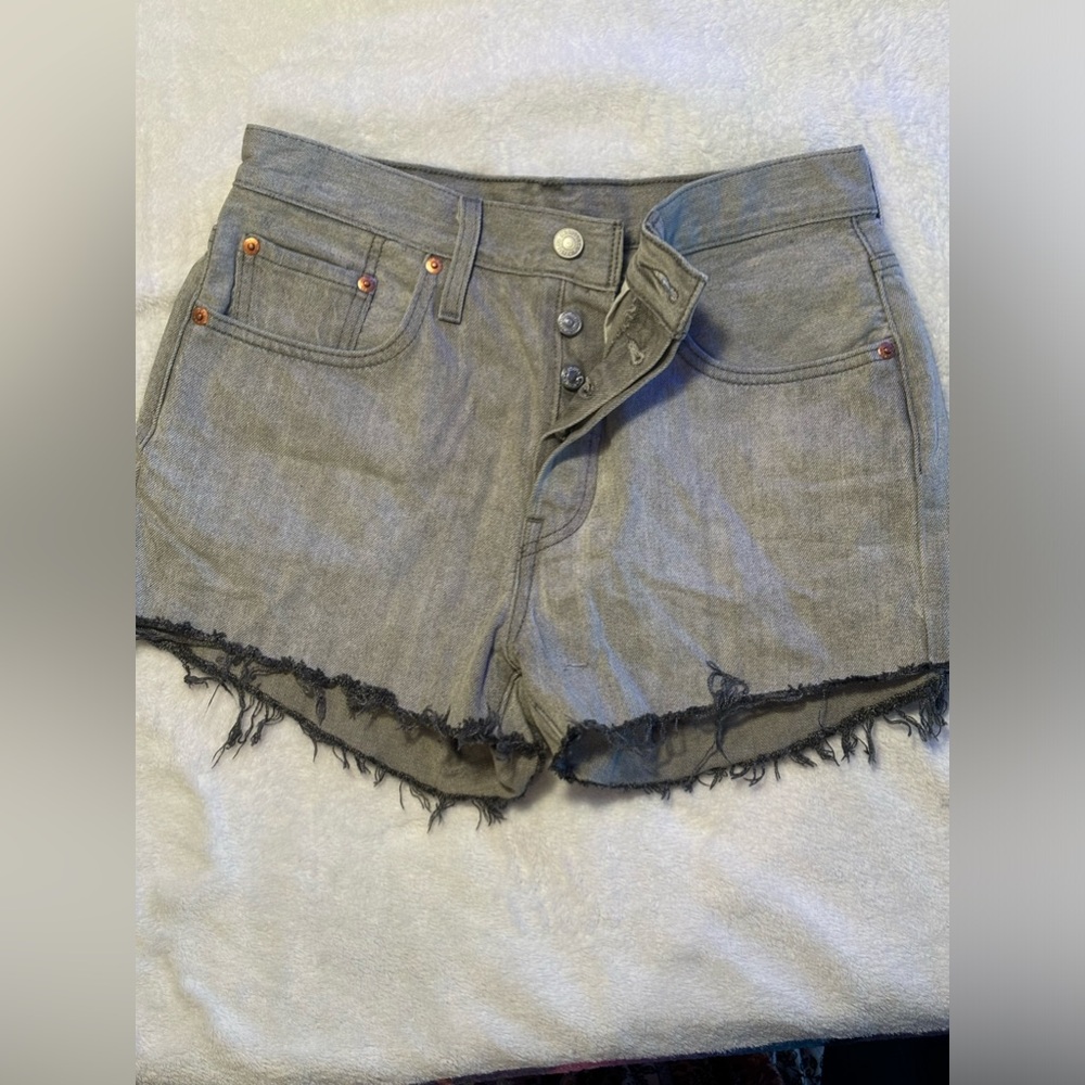 Levi’s shorts